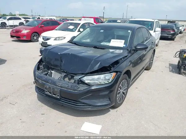 3VWC57BU7MM096345 2021 VOLKSWAGEN JETTA - Image 2
