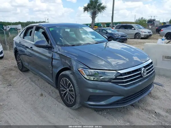 3VWC57BU7MM098015 2021 VOLKSWAGEN JETTA - Image 1