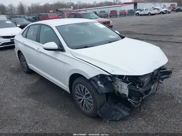 3VWC57BU7MM098161 2021 VOLKSWAGEN JETTA - Image 1
