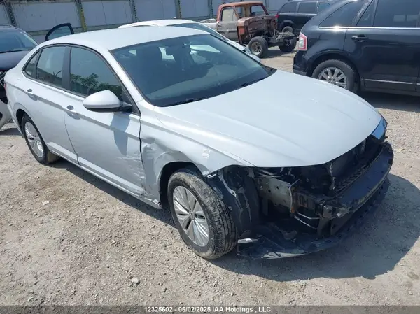 3VWC57BU8KM011784 2019 VOLKSWAGEN JETTA - Image 1