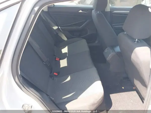 3VWC57BU8KM011784 2019 VOLKSWAGEN JETTA - Image 8