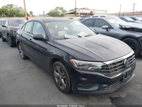 3VWC57BU8KM014927 2019 VOLKSWAGEN JETTA - Image 1