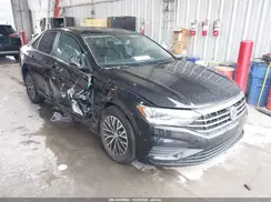 3VWC57BU8KM015432 2019 VOLKSWAGEN JETTA