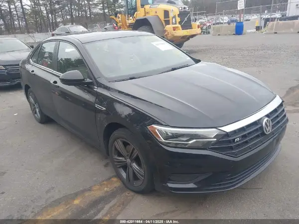 3VWC57BU8KM035664 2019 VOLKSWAGEN JETTA - Image 1