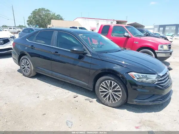 3VWC57BU8KM045112 2019 VOLKSWAGEN JETTA - Image 1