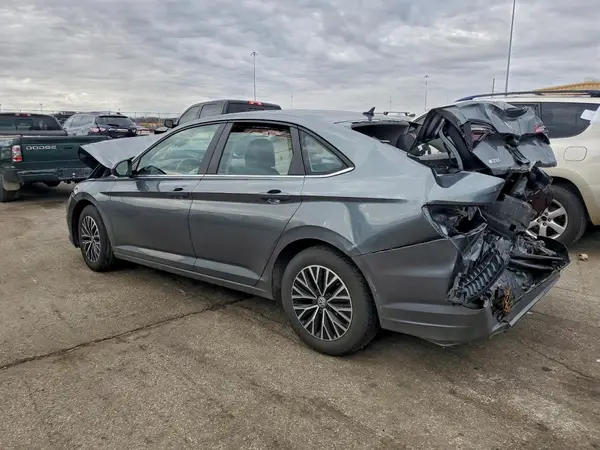 3VWC57BU8KM057762 2019 VOLKSWAGEN JETTA - Image 2