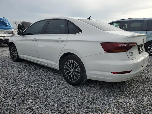 3VWC57BU8KM063464 2019 VOLKSWAGEN JETTA - Image 2