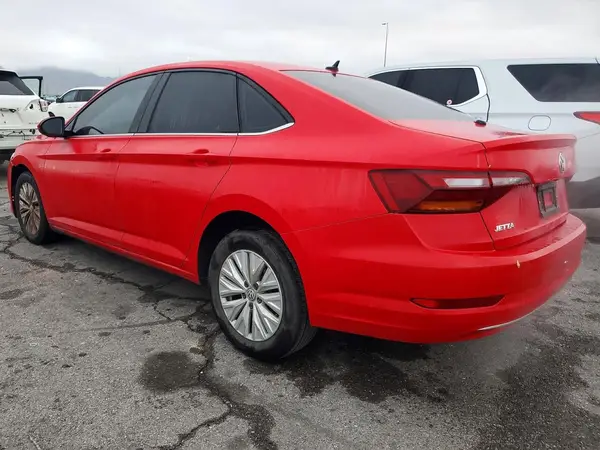 3VWC57BU8KM067921 2019 VOLKSWAGEN JETTA - Image 2