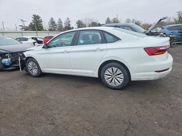 3VWC57BU8KM079776 2019 VOLKSWAGEN JETTA - Image 2