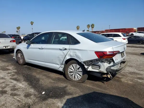 3VWC57BU8KM115868 2019 VOLKSWAGEN JETTA - Image 2