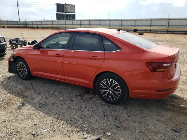3VWC57BU8KM118415 2019 VOLKSWAGEN JETTA - Image 2