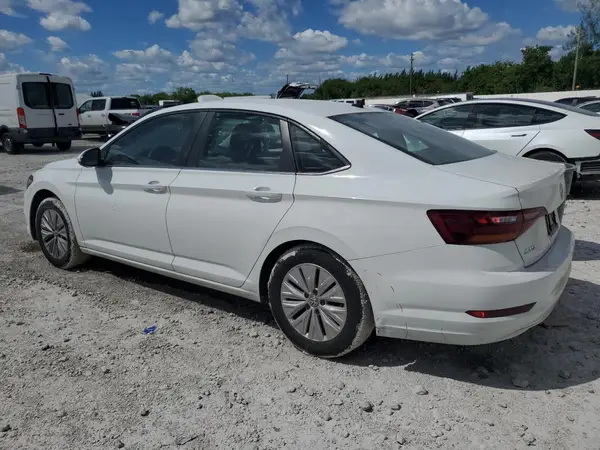 3VWC57BU8KM125056 2019 VOLKSWAGEN JETTA - Image 2