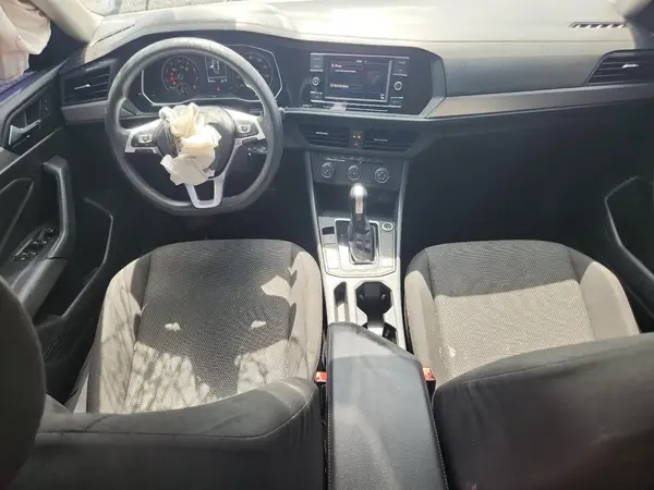3VWC57BU8KM131570 2019 VOLKSWAGEN JETTA - Image 8