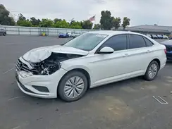 3VWC57BU8KM135876 2019 VOLKSWAGEN JETTA