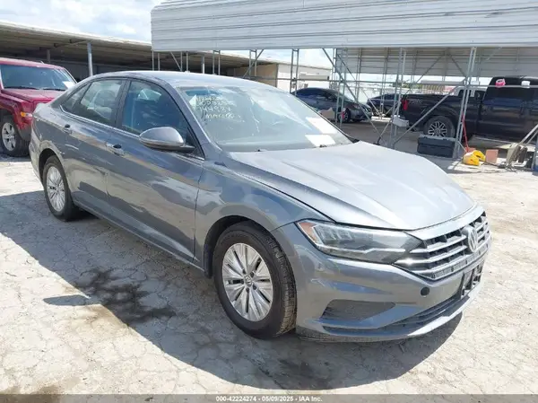 3VWC57BU8KM144934 2019 VOLKSWAGEN JETTA - Image 1