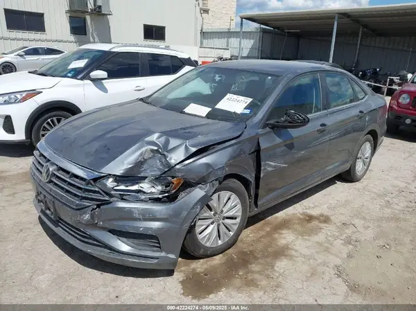 3VWC57BU8KM144934 2019 VOLKSWAGEN JETTA - Image 2