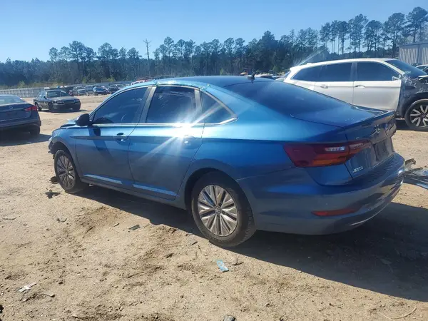 3VWC57BU8KM167162 2019 VOLKSWAGEN JETTA - Image 2