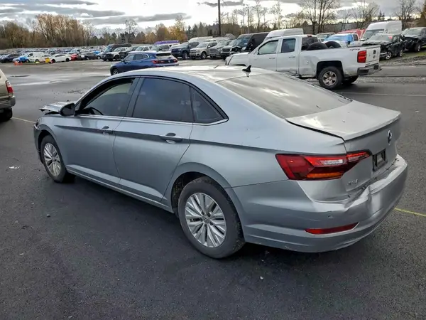 3VWC57BU8KM190117 2019 VOLKSWAGEN JETTA - Image 2