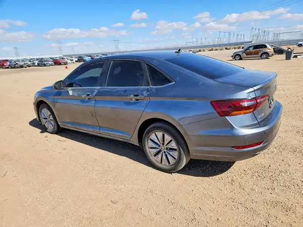 3VWC57BU8KM201410 2019 VOLKSWAGEN JETTA - Image 2