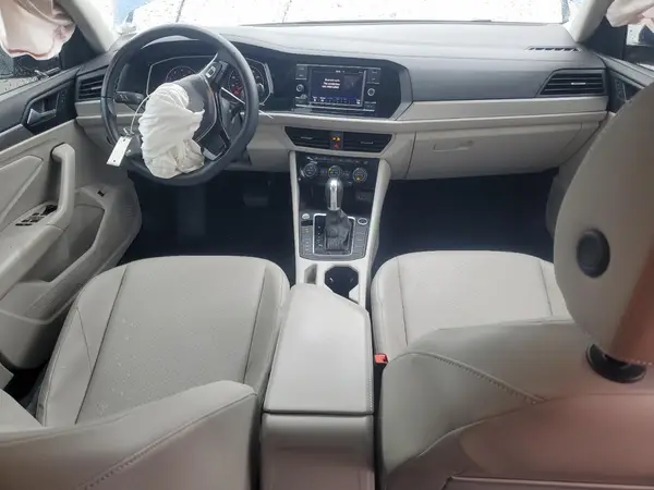 3VWC57BU8KM211824 2019 VOLKSWAGEN JETTA - Image 8