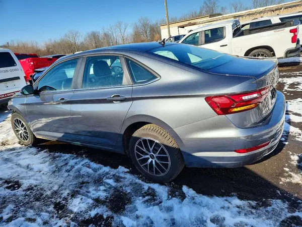 3VWC57BU8KM214884 2019 VOLKSWAGEN JETTA - Image 2