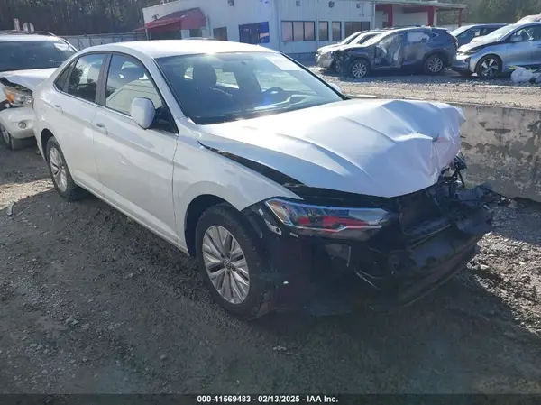 3VWC57BU8KM231622 2019 VOLKSWAGEN JETTA - Image 1