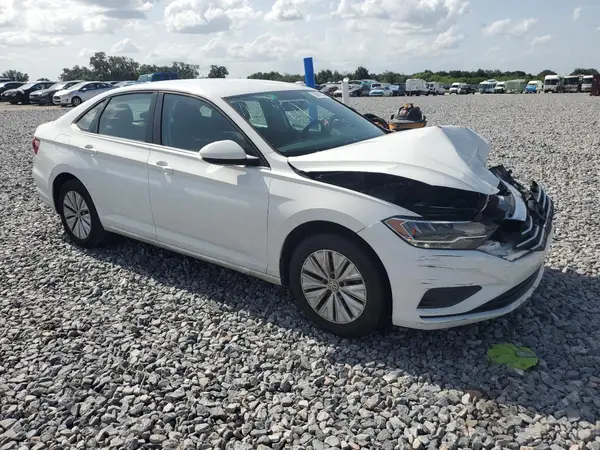 3VWC57BU8KM249750 2019 VOLKSWAGEN JETTA - Image 2