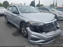 3VWC57BU8KM255533 2019 VOLKSWAGEN JETTA