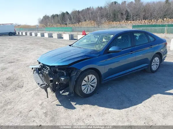 3VWC57BU8KM261820 2019 VOLKSWAGEN JETTA - Image 2