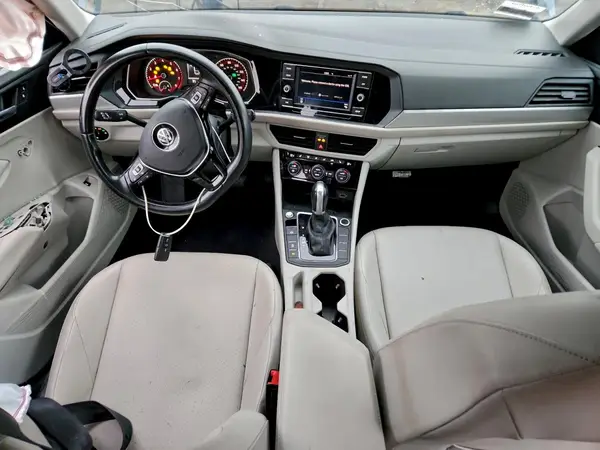 3VWC57BU8KM261946 2019 VOLKSWAGEN JETTA - Image 8