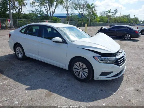 3VWC57BU8LM079178 2020 VOLKSWAGEN JETTA - Image 1