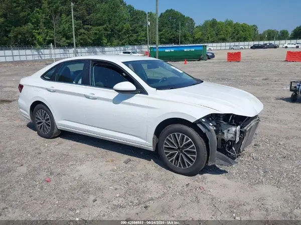 3VWC57BU8MM010055 2021 VOLKSWAGEN JETTA - Image 1