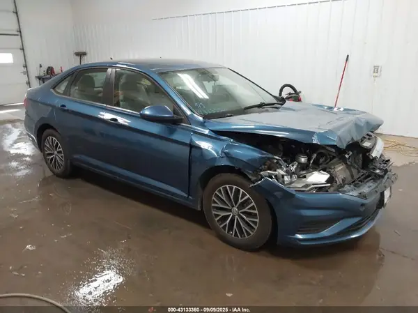 3VWC57BU8MM067873 2021 VOLKSWAGEN JETTA - Image 1