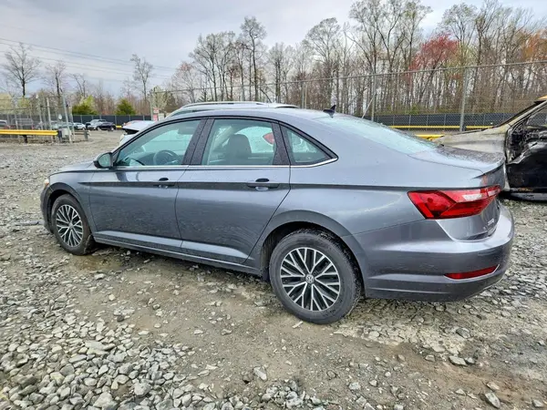 3VWC57BU8MM103528 2021 VOLKSWAGEN JETTA - Image 2