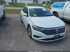 3VWC57BU9KM020672 2019 VOLKSWAGEN JETTA