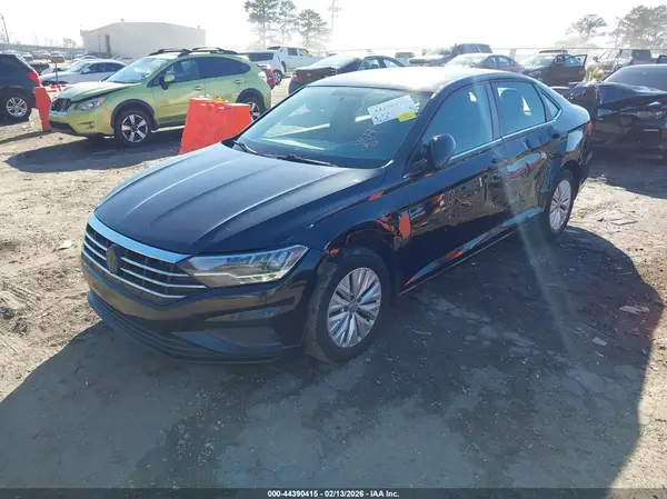 3VWC57BU9KM022633 2019 VOLKSWAGEN JETTA - Image 2
