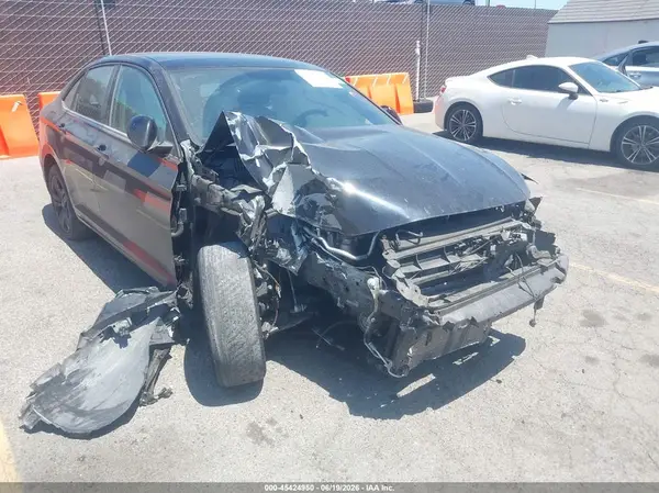 3VWC57BU9KM035589 2019 VOLKSWAGEN JETTA - Image 1