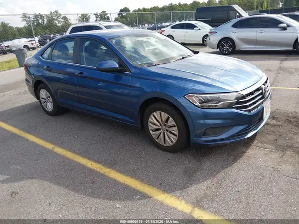 3VWC57BU9KM040372 2019 VOLKSWAGEN JETTA - Image 1