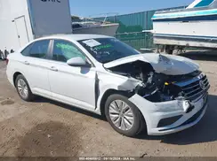 3VWC57BU9KM074750 2019 VOLKSWAGEN JETTA