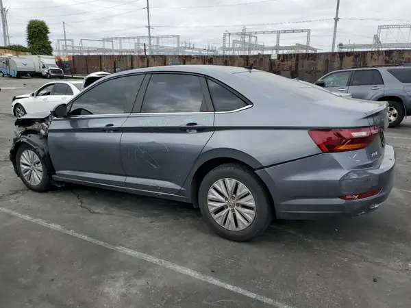 3VWC57BU9KM079740 2019 VOLKSWAGEN JETTA - Image 2