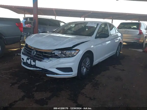 3VWC57BU9KM082010 2019 VOLKSWAGEN JETTA - Image 2