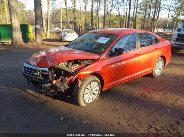 3VWC57BU9KM082699 2019 VOLKSWAGEN JETTA - Image 2