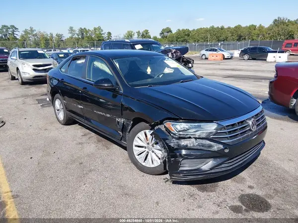 3VWC57BU9KM085487 2019 VOLKSWAGEN JETTA - Image 1