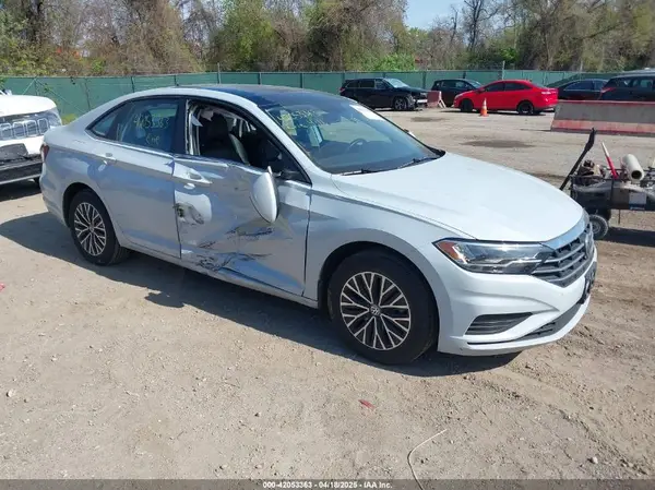 3VWC57BU9KM086154 2019 VOLKSWAGEN JETTA - Image 1