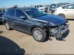 3VWC57BU9KM093282 2019 VOLKSWAGEN JETTA