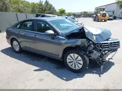 3VWC57BU9KM110677 2019 VOLKSWAGEN JETTA