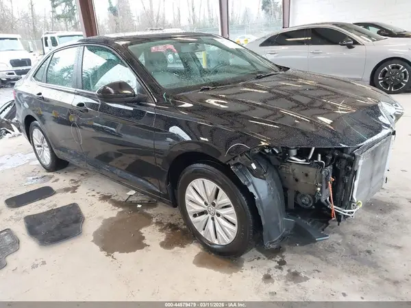 3VWC57BU9KM113420 2019 VOLKSWAGEN JETTA - Image 1