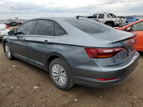 3VWC57BU9KM134543 2019 VOLKSWAGEN JETTA - Image 2