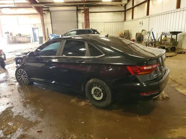 3VWC57BU9KM154811 2019 VOLKSWAGEN JETTA - Image 2
