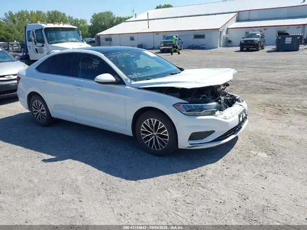 3VWC57BU9KM160897 2019 VOLKSWAGEN JETTA - Image 1